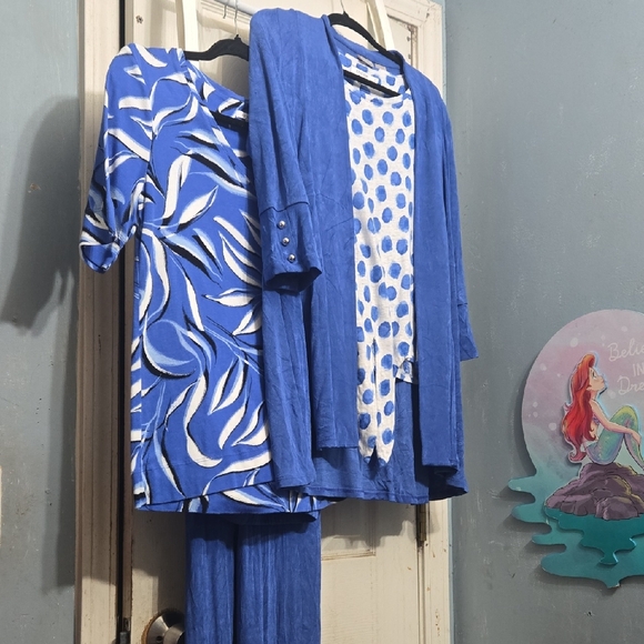 Chico's Pants - Chico's Southbeach Pantsuit Blue/White Trio